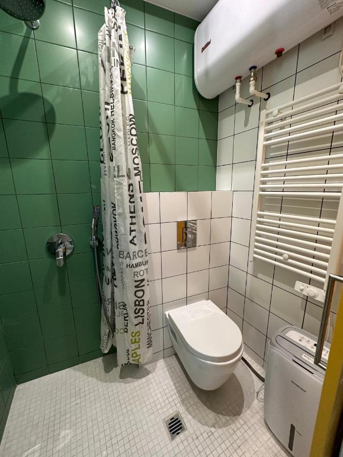 Kuss Apartments Lviv Bagian luar foto